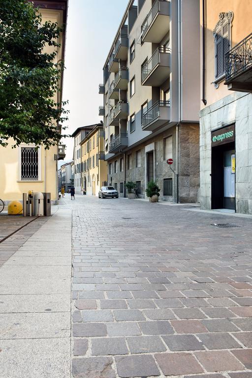 Suite11 Como Apartment Esterno foto